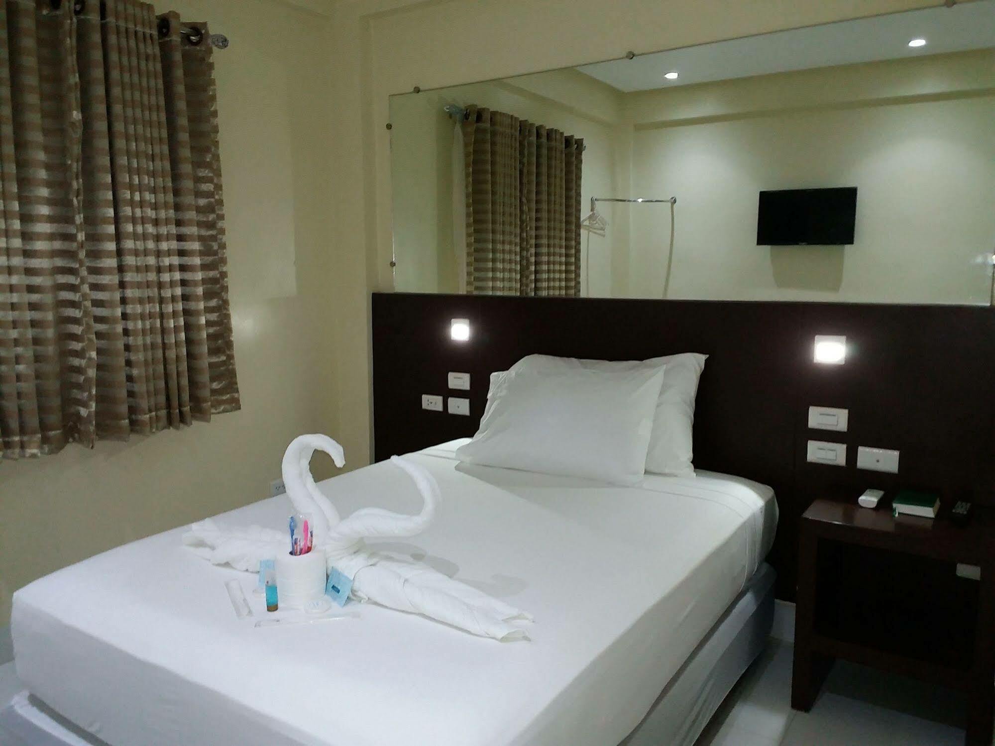 Boracay Midtown Hotel Balabag  外观 照片